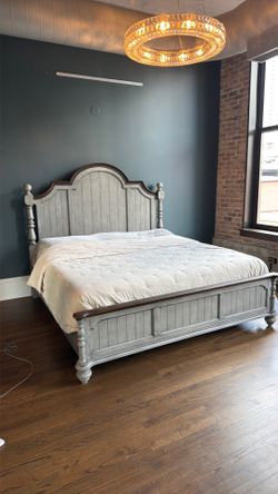 King Bedframe