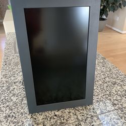 Meural Wifi Photo Frame