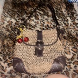 Coach Soho Signature flap