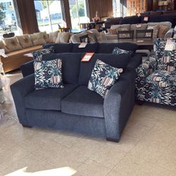 Brand new couch 499 brand new loveseat, 499 brand new accent chair, 399