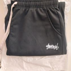 Men's Joggers Size L (NEW) Black
