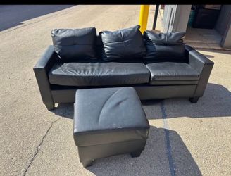 Sectional with ottoman