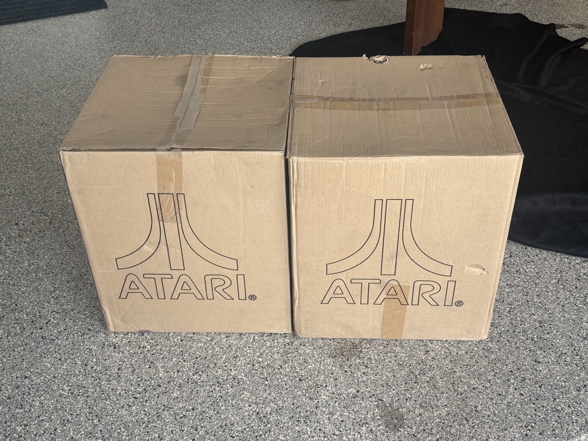 Atari Arcade Cushioned cubes- NEW