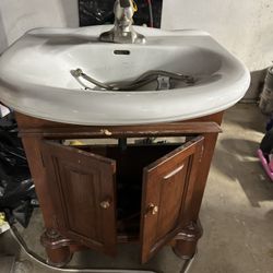 Bathroom Sink With Cabinet 