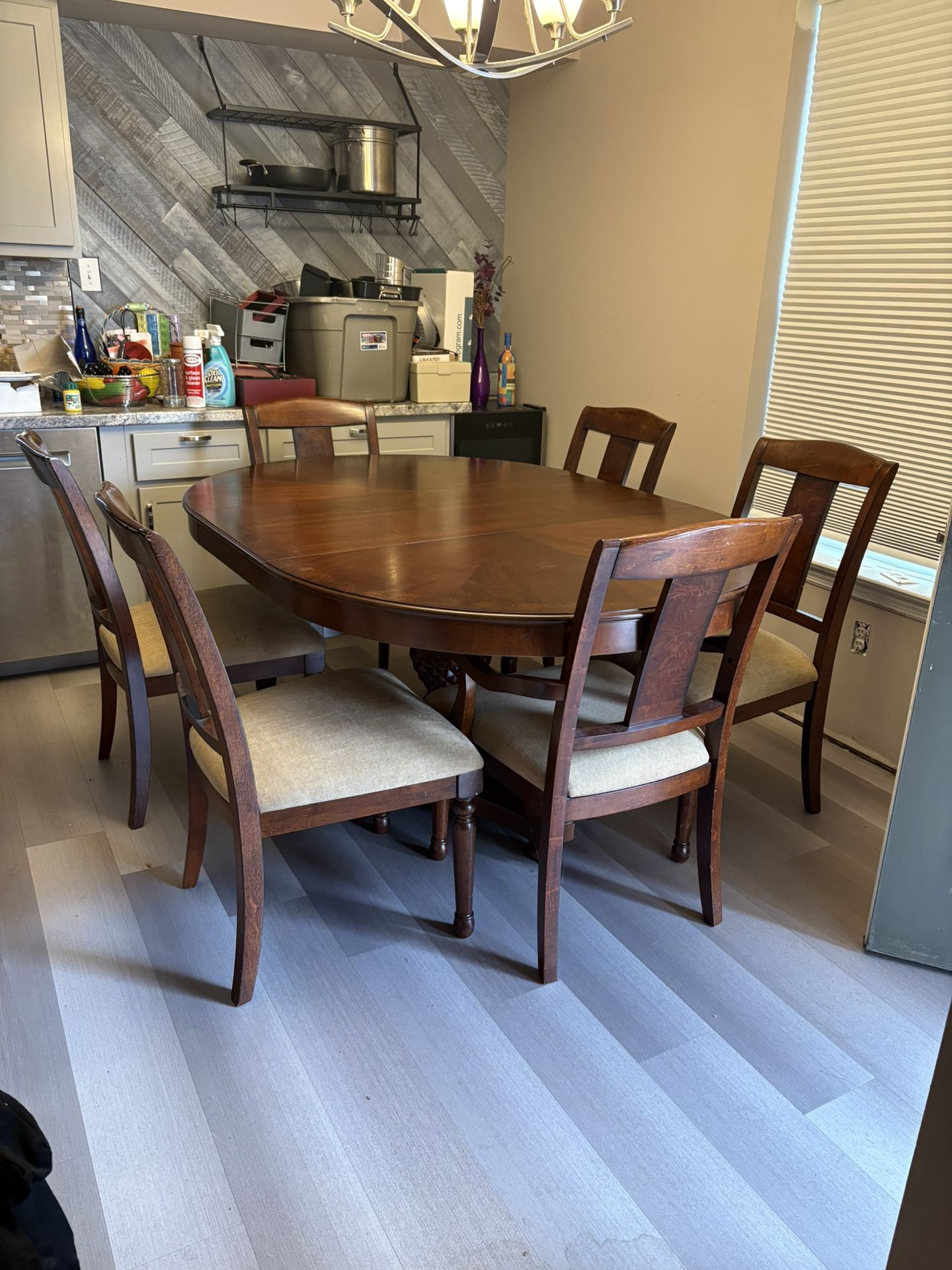 Beautiful Wood Dining Table with 6 Chairs – Includes Leaf!