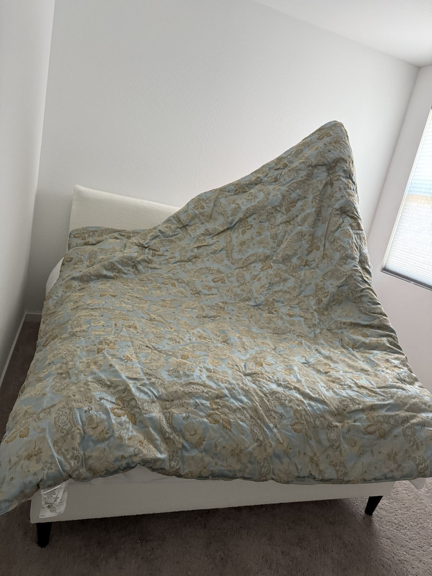 Comforter Bed Cover QUEEN SIze