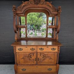 Beautiful Antique American Carved Oak Sideboard Buffet Vintage