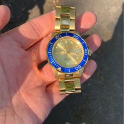 INVICTA PRO DIVER 40MM 18K GOLD ION-PLATED QUARTZ WATCH (MODEL 14124)