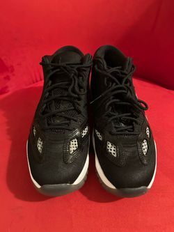 Jordan Men’s Air Jordan 11 Low IE