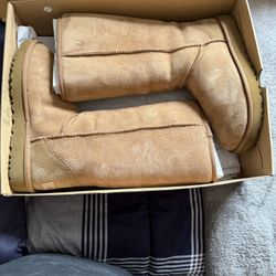 Women’s Uggs