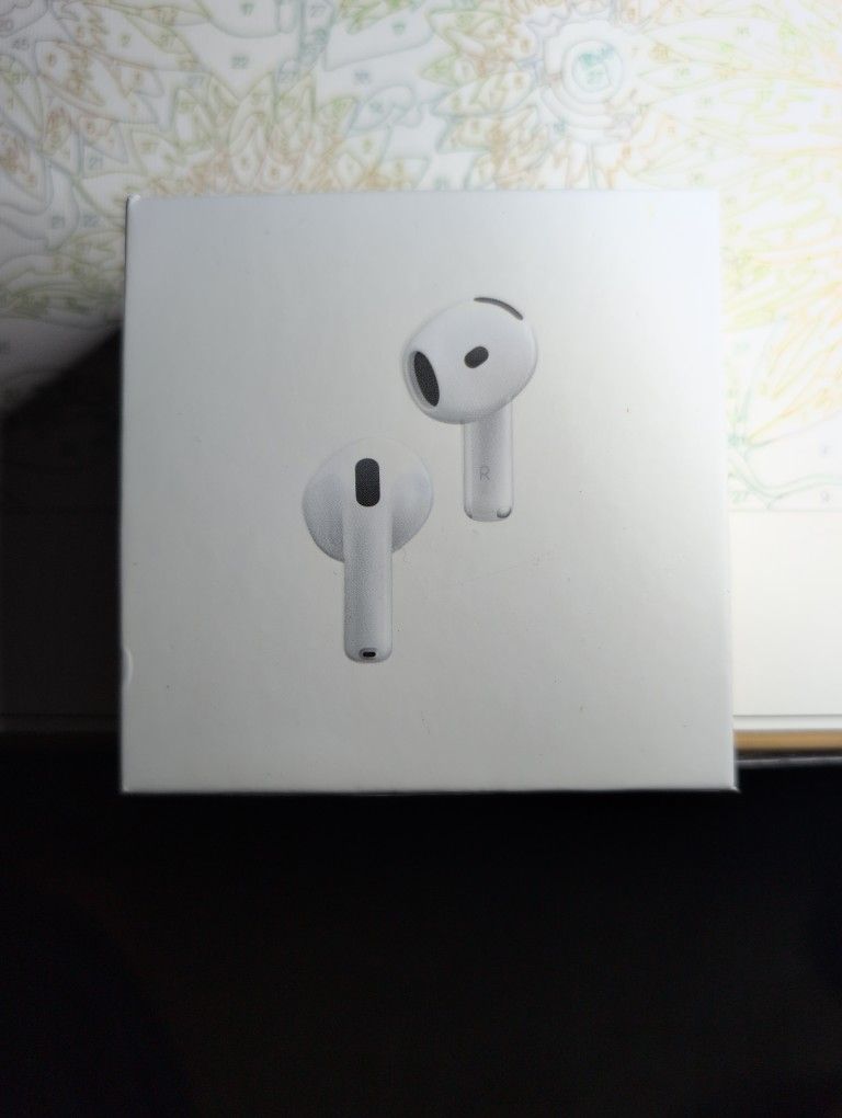 Apple AirPods 4th gen Noise Cancellation