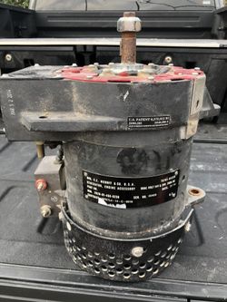 C.E Niehoff 14V 28V alternators