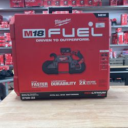 Milwaukee M18 FUEL 18V Lithium-Ion Brushless Cordless Deep Cut Band Saw with Two 5.0Ah Batteries, Charger, Hard Case