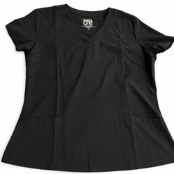Racer 4-Pocket V-Neck Top