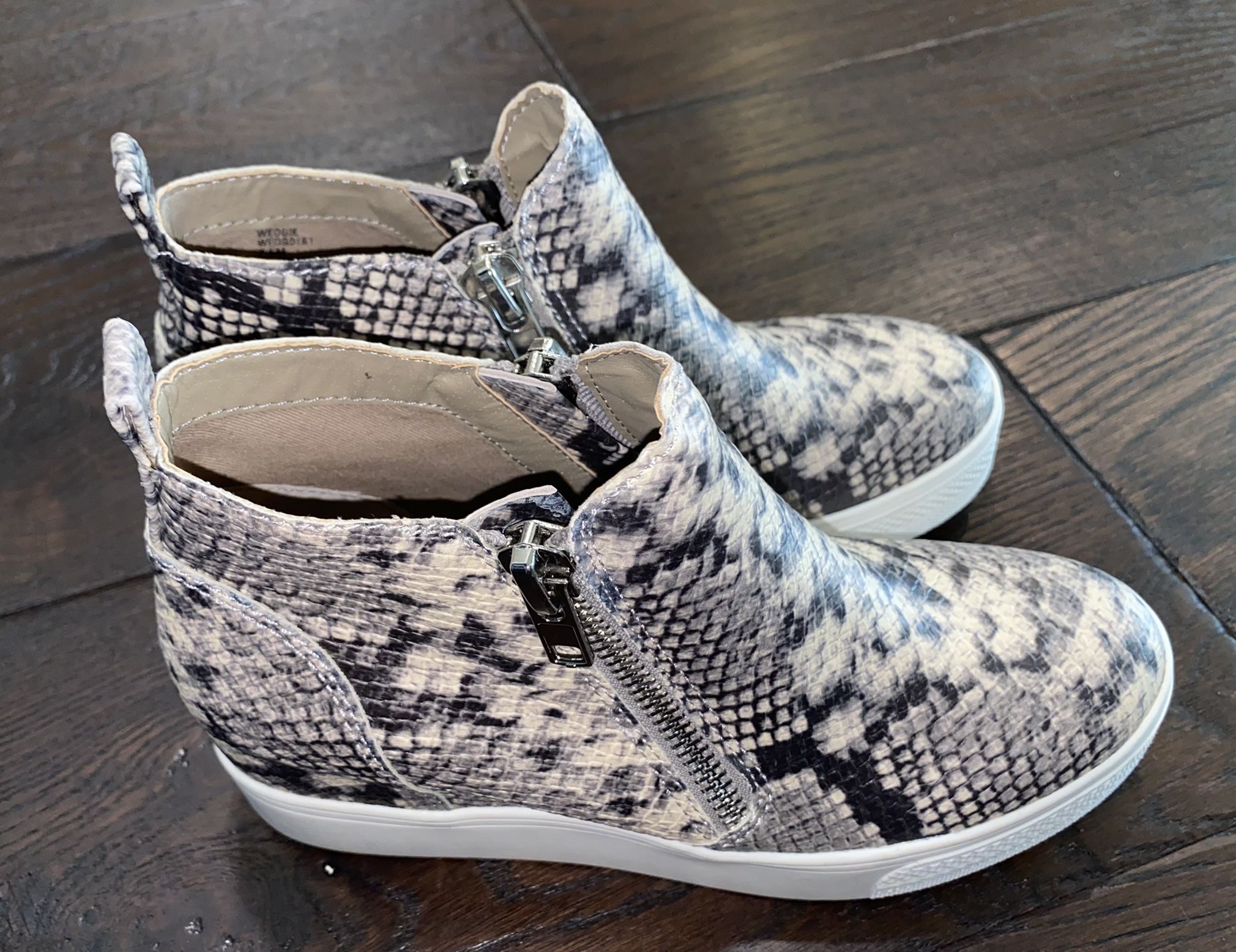 Brad New Steven Madden Shoes