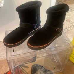 Boots Women’s Coach Sz 7.5  Suede 