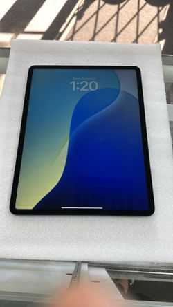 Ipad Pro 12.9 Wi-Fi Fourth Generation 256 Gb Good Condition