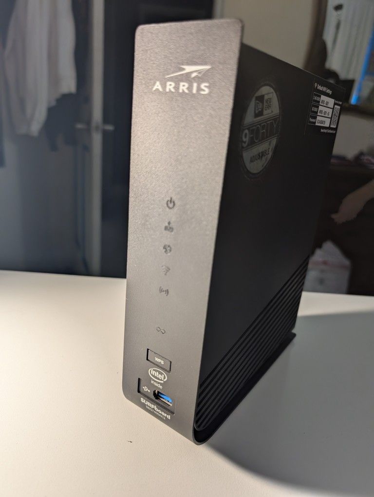 Arris Modem Router - Model SGB7400Ac2
