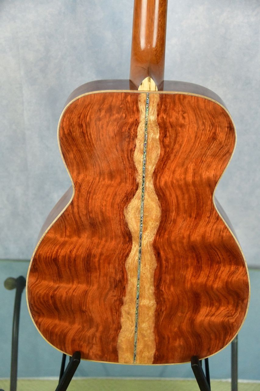 OM-14 Presentation Grade Waterfall Bubinga Back And Sides Paired With A Torrefied Sitka Spruce Top Steel String Guitar 