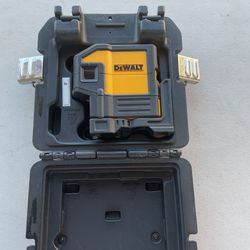 Lasser DeWalt
