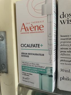 Avene cicaflate+ serum