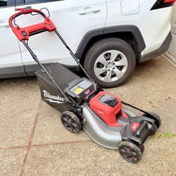 Milwaukee Lawn Mower