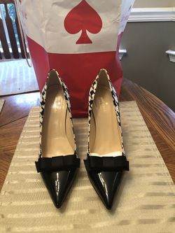 NEW WITHOUT TAGS KATE SPADE VERO CUOIO HEELS SIZE 81/2 B I BOUGHT THESE AND NEVER WORN 65.00