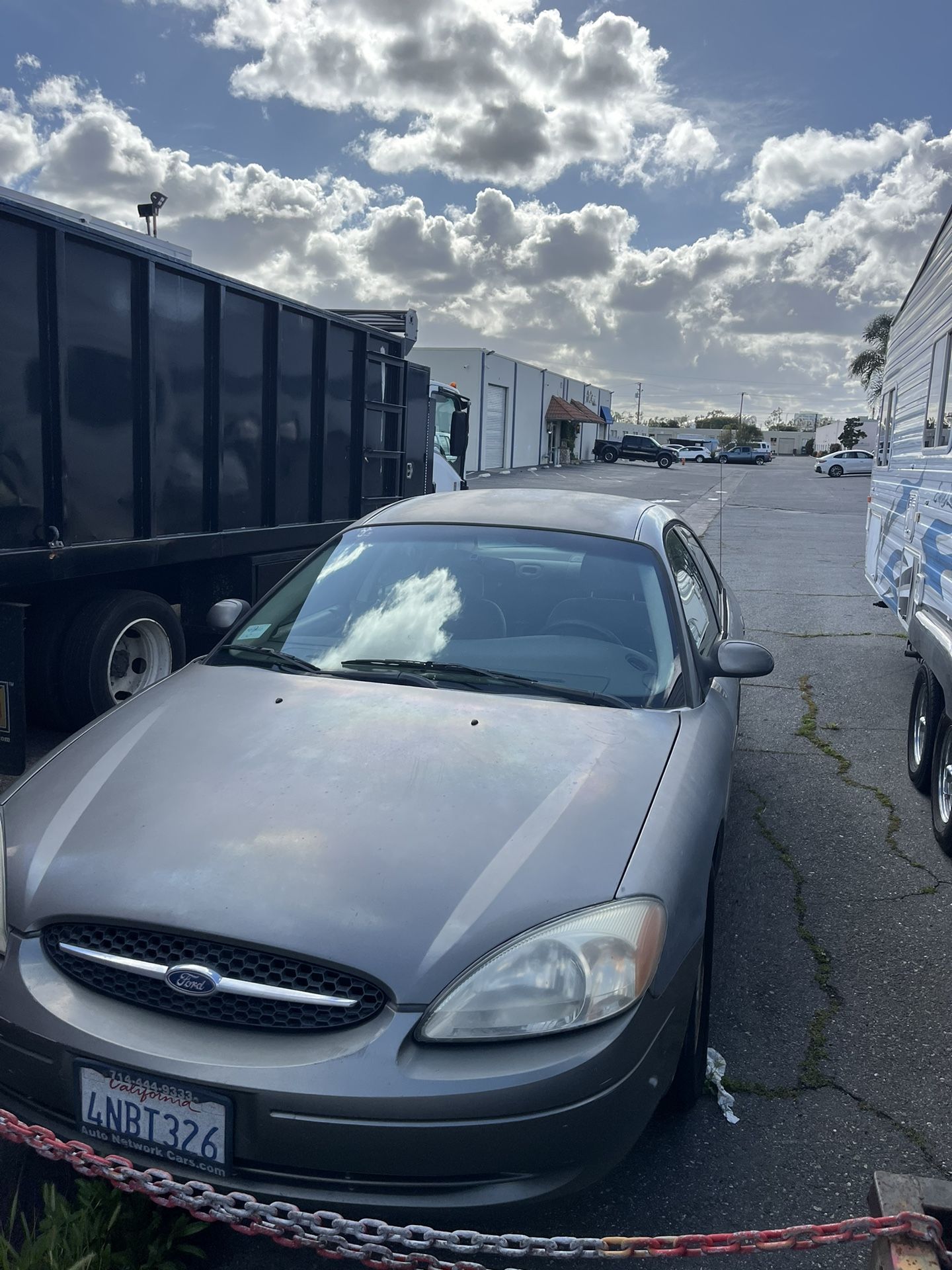 2001 Ford Taurus