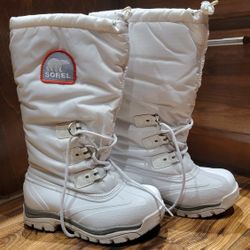 Women's Sorel Snowlion Boots