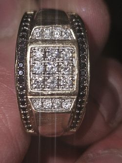 Kay Jewelers 10k Yellow Gold Band