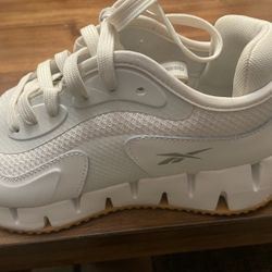 New Reebok Size 8 