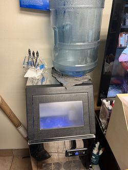 Portable ice maker machine