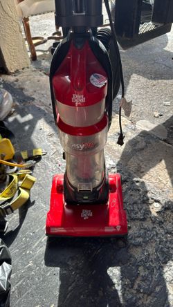 Dirt Devil Easy Lite Vacuum Vac
