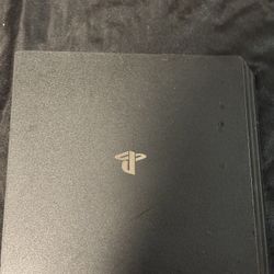 PS4 Pro 