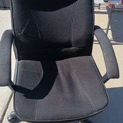 Black Desk  Chair With Wheels