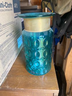Free vase