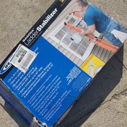 Werner Ladder Stabilzer