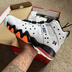 Barkley Size 11