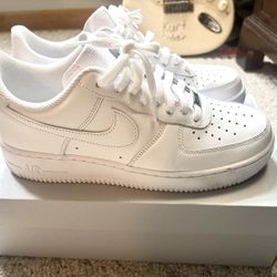 Nike Air Force 1 Size 9
