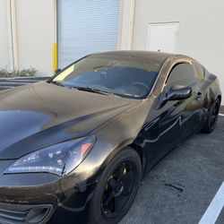 2011 Hyundai Genesis 2.0 T Coupe