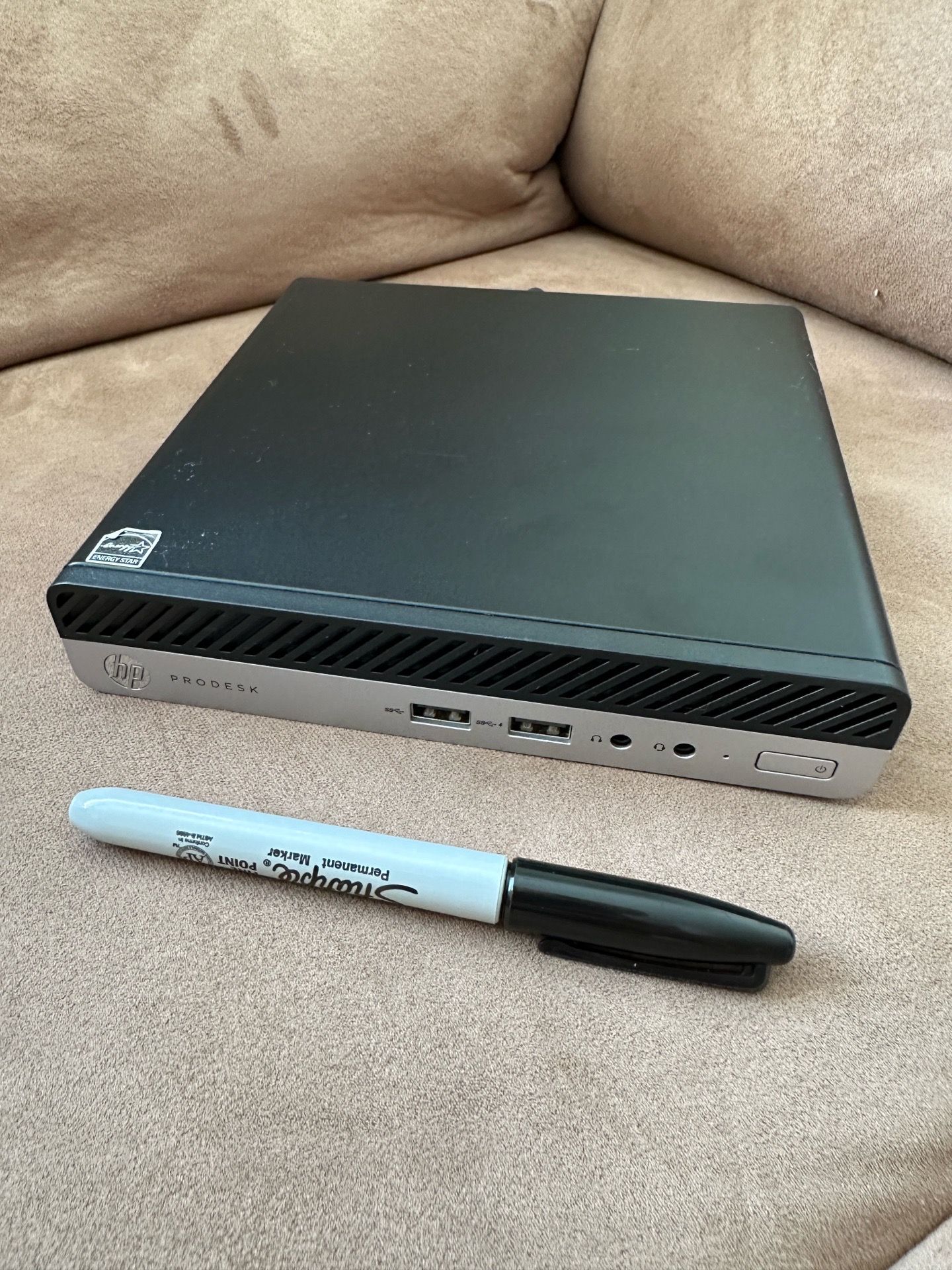 Small & Fast HP Micro *SSD drive *WiFi *Win 11 Pro *Computer Desktop Unit