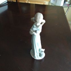 Lladro "Don't Forget Me" Figurine 