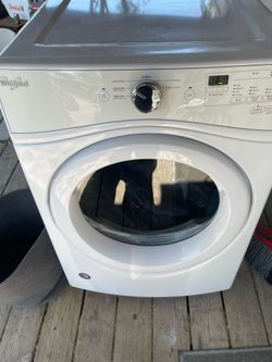 Good working whirlpool super capacity, electric dryer