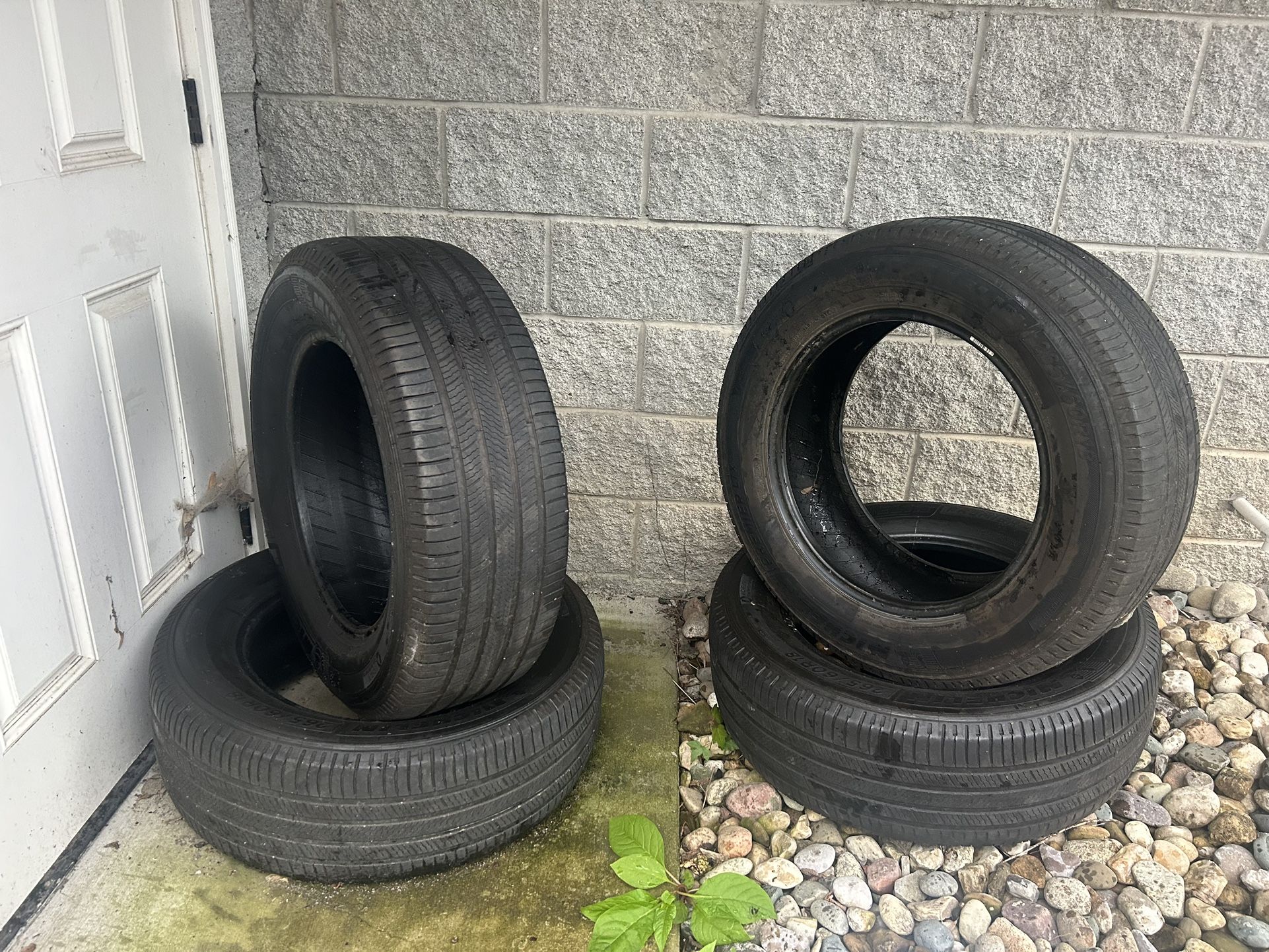 4 Michelin SUV Tires
