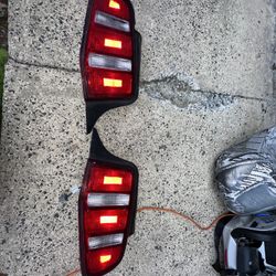 Ford Mustang Stock Headlights