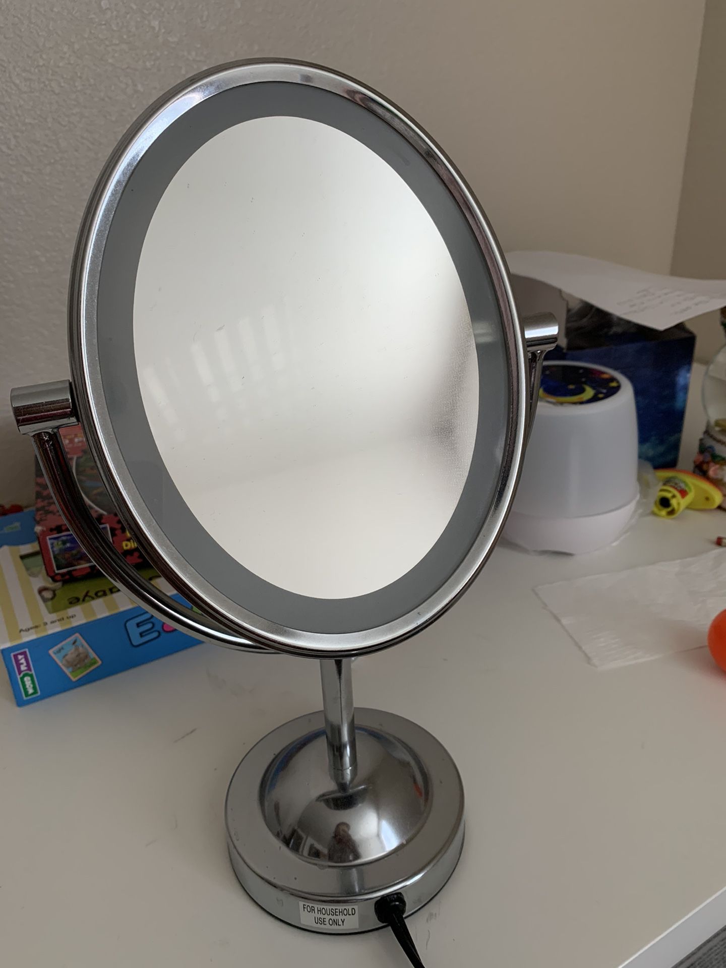 Conair Reflections Double-Sided Lighted Vanity Makeup Mirror, 1x/7x magnification