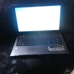 Acer Laptop Aspire 7741z