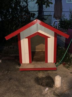 Dog house