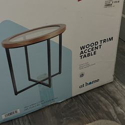 Side Table / Bedroom Nightstand