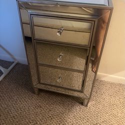 Mesa de noche cristal